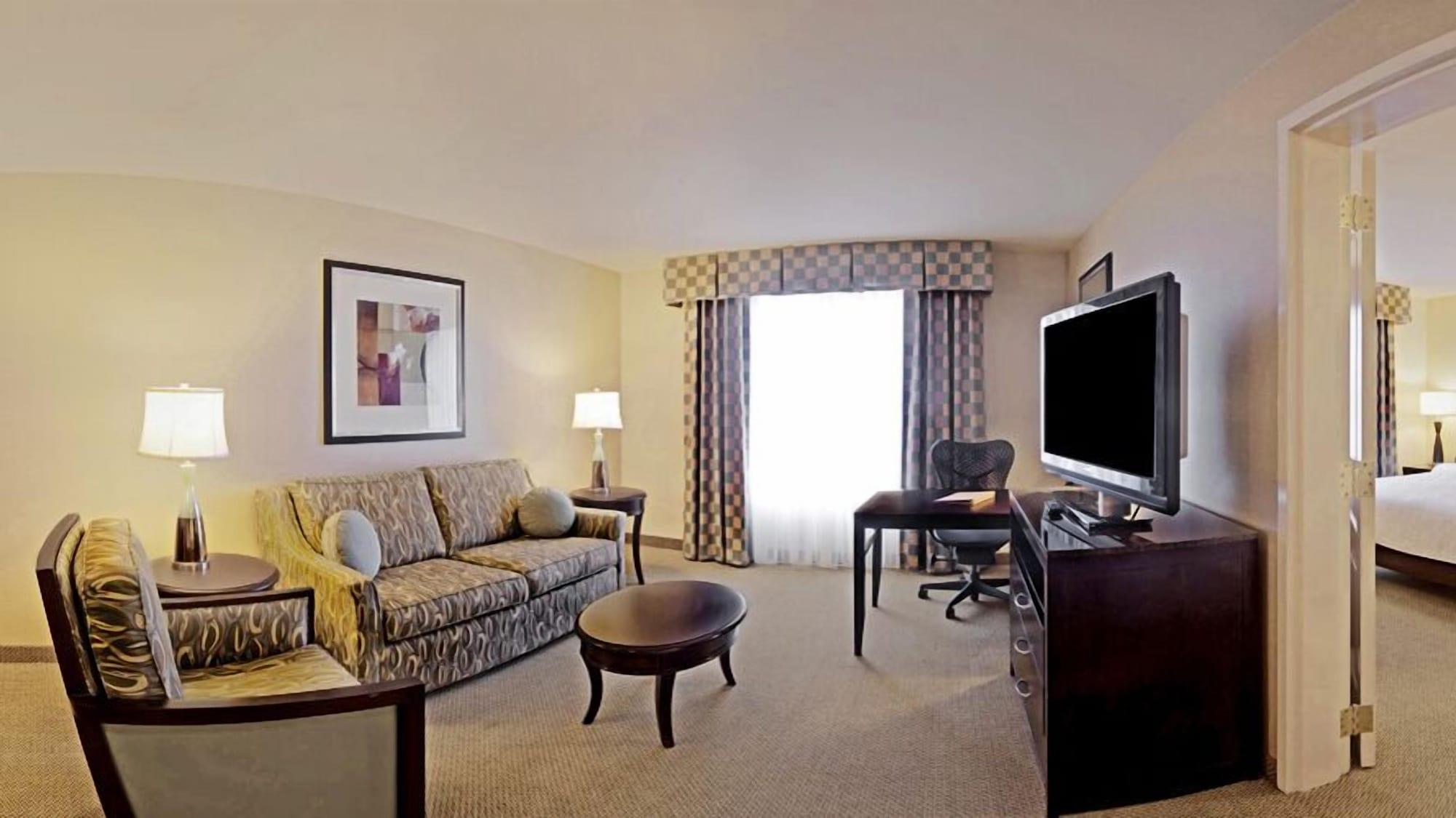 Hilton Garden Inn Omaha East/Council Bluffs Exterior photo